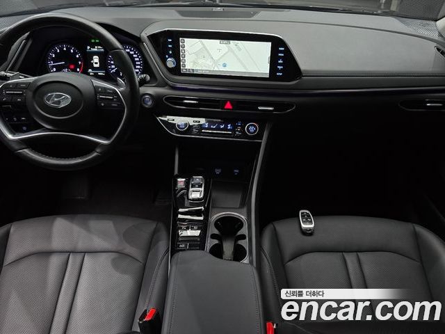 Hyundai Sonata 2022 — фото 10