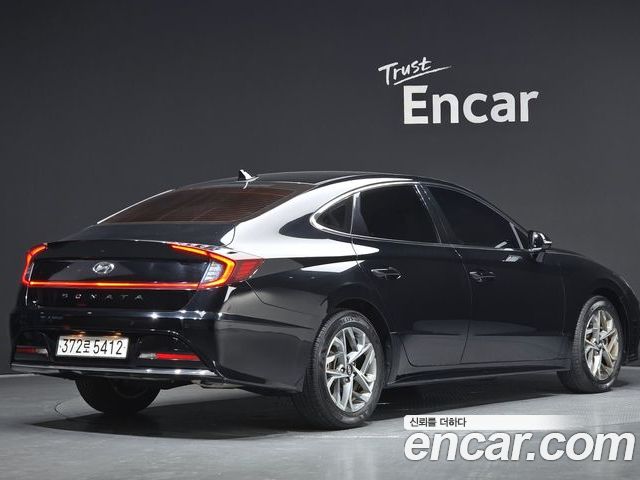 Hyundai Sonata 2022 — фото 2
