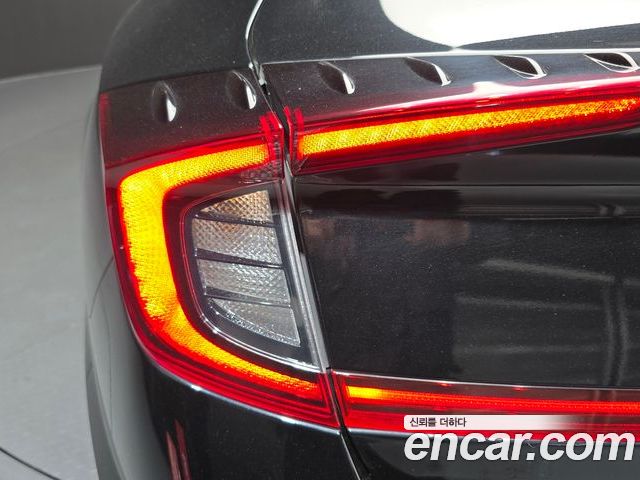 Hyundai Sonata 2022 — фото 9