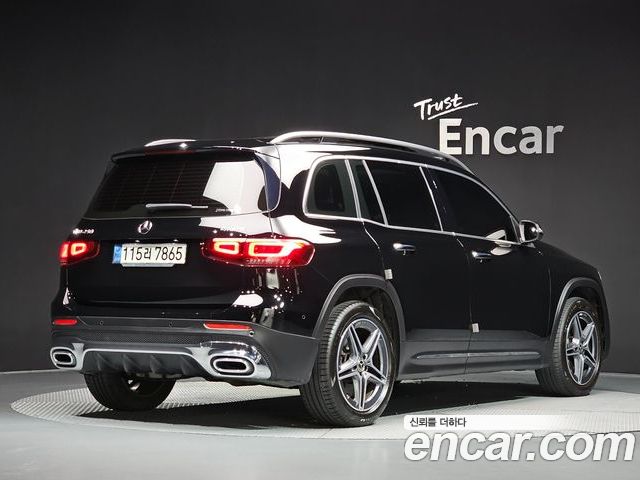 Mercedes-Benz GLB 2022 — фото 2