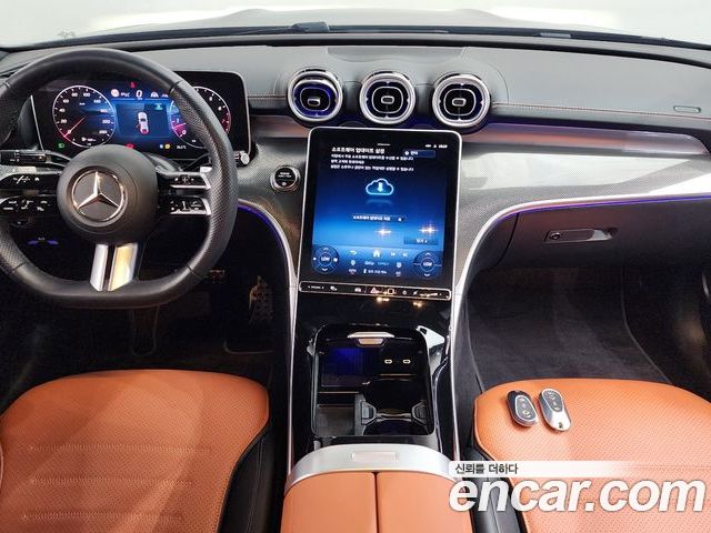 Mercedes-Benz C-Class 2025 — фото 10
