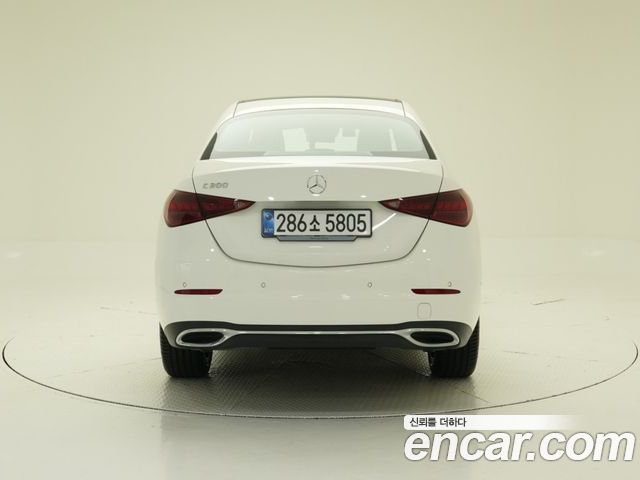 Mercedes-Benz C-Class 2026 — фото 4