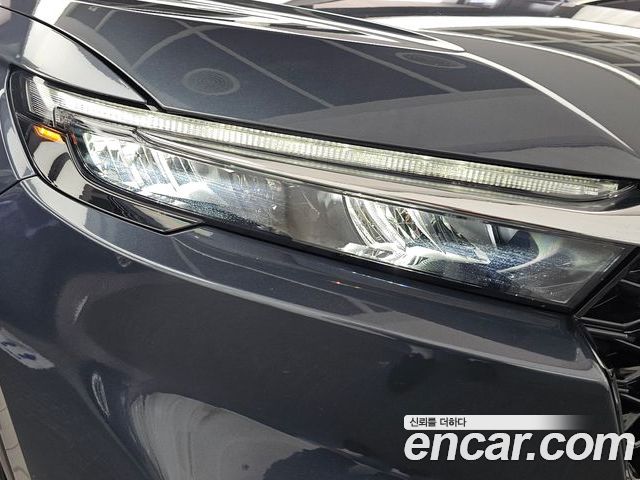 Honda CR-V 2023 — фото 8