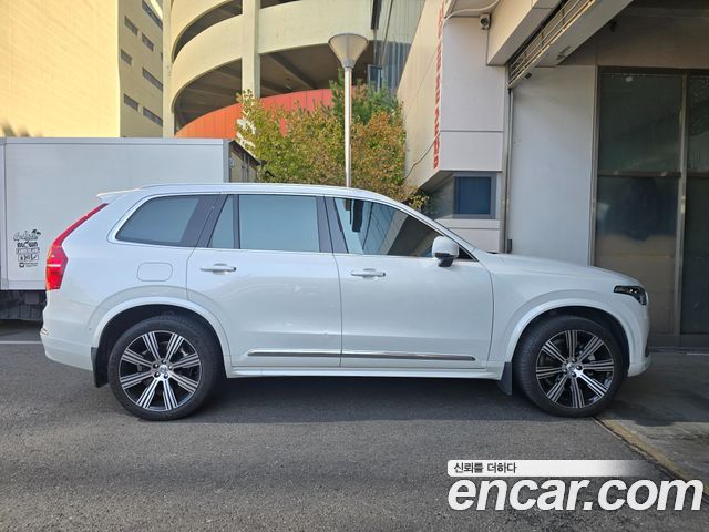Volvo XC90 2023 — фото 5