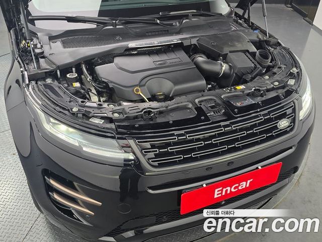 Land Rover Range Rover Evoque 2025 — фото 6