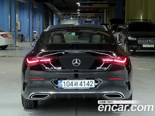 Mercedes-Benz CLA 2025 — фото 3