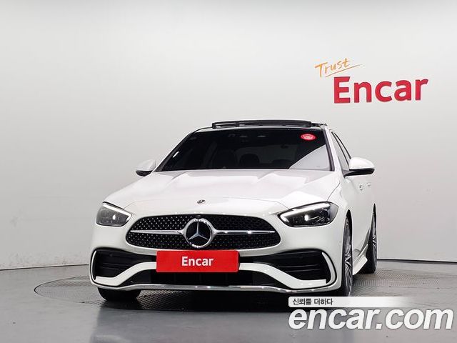 Mercedes-Benz C-Class 2023 — фото 3