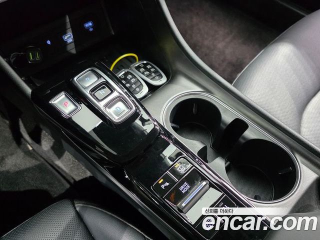 Hyundai Sonata 2023 — фото 9