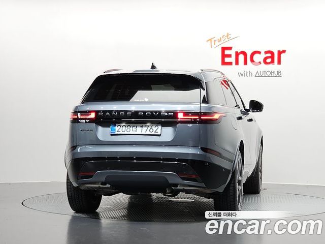 Land Rover Range Rover Velar 2026 — фото 4