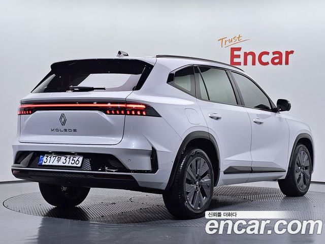 Renault Samsung Grand Koleos 2026 — фото 2
