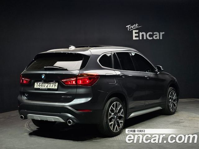 BMW X1 2022 — фото 2