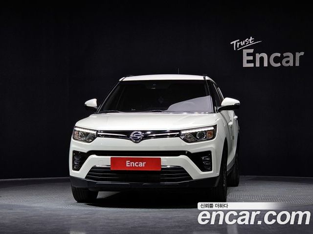 SsangYong Tivoli 2022 — фото 3