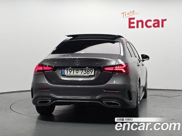Mercedes-Benz A-Class 2023 — фото 4