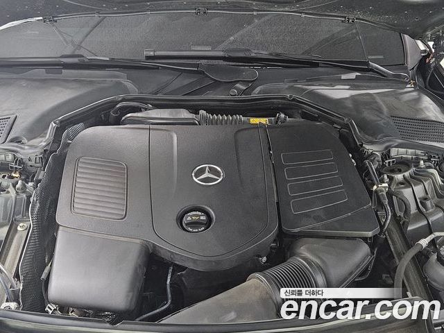 Mercedes-Benz C-Class 2022 — фото 5