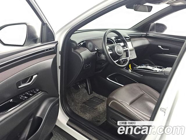 Hyundai Tucson 2023 — фото 10