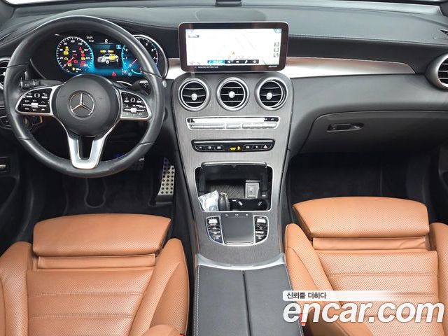 Mercedes-Benz GLC 2023 — фото 10