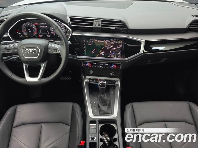 Audi Q3 2025 — фото 10