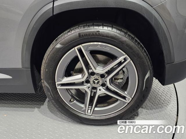Mercedes-Benz GLA 2023 — фото 7