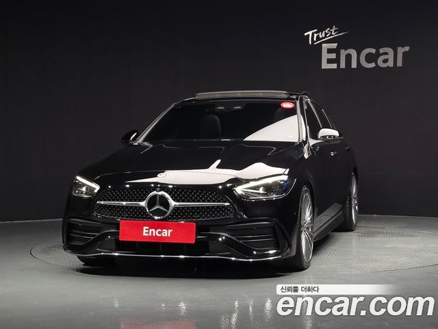 Mercedes-Benz C-Class 2023 — фото 3