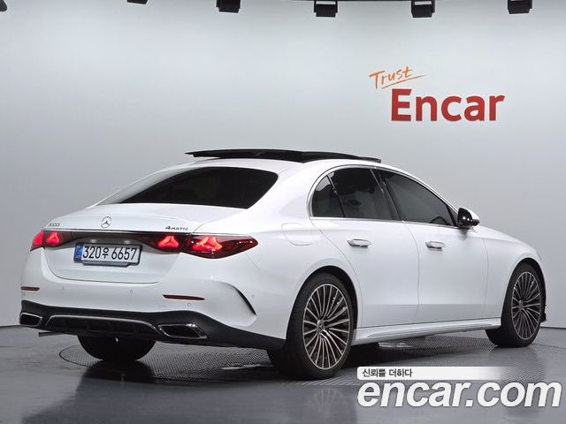 Mercedes-Benz E-Class 2025 — фото 2