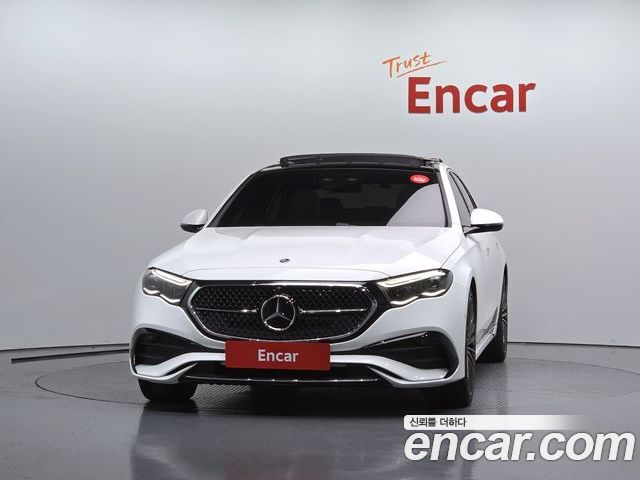 Mercedes-Benz E-Class 2025 — фото 3