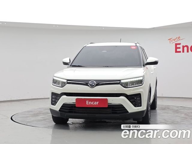 SsangYong Tivoli 2022 — фото 3