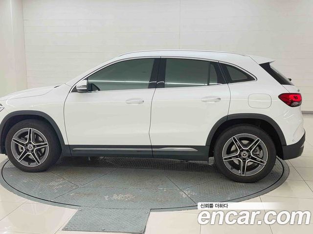 Mercedes-Benz GLA 2022 — фото 2