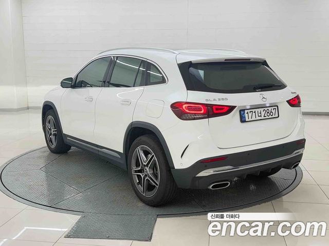 Mercedes-Benz GLA 2022 — фото 3