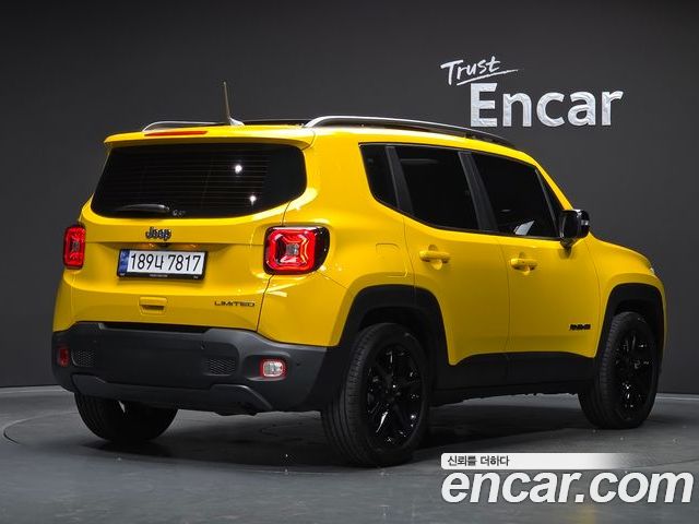 Jeep Renegade 2023 — фото 2
