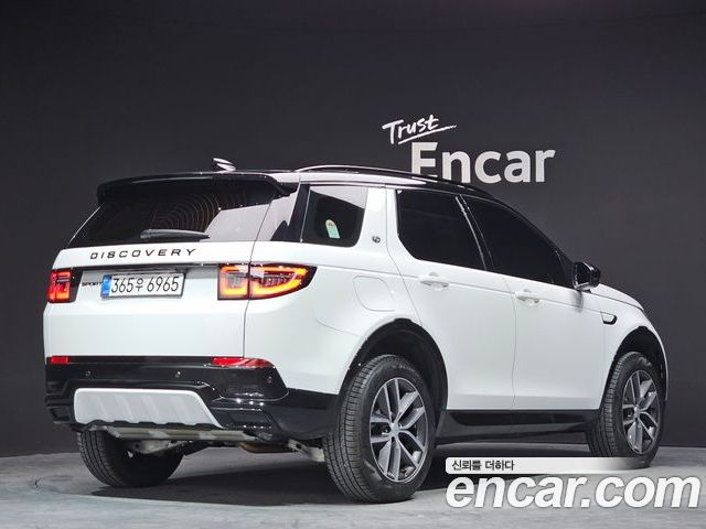 Land Rover Discovery Sport 2025 — фото 2
