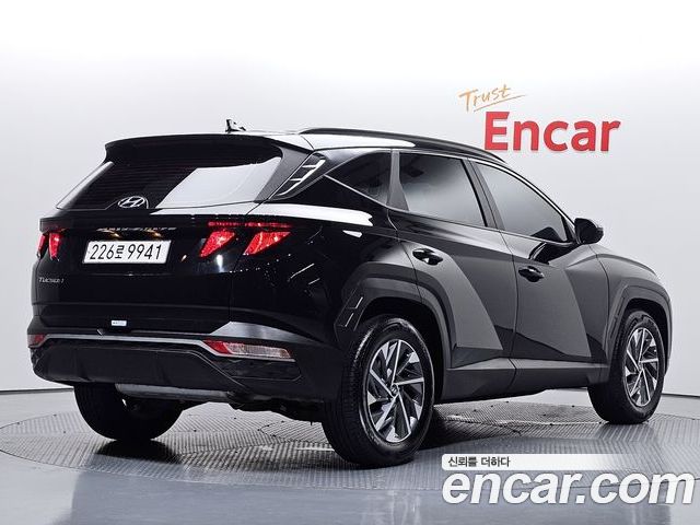 Hyundai Tucson 2023 — фото 2