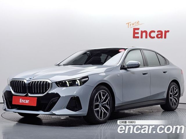 BMW 5 Series 2025