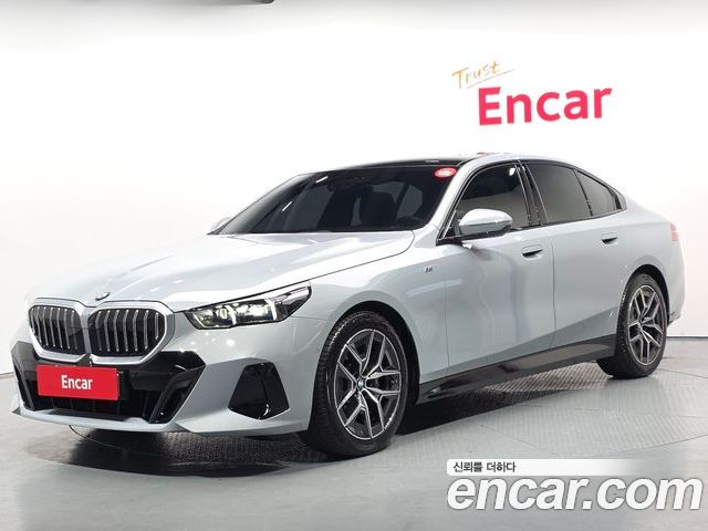 BMW 5 Series 2024