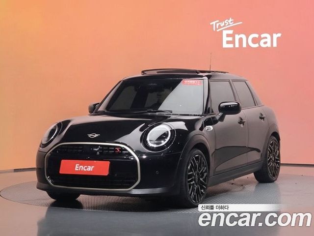MINI Cooper 2025