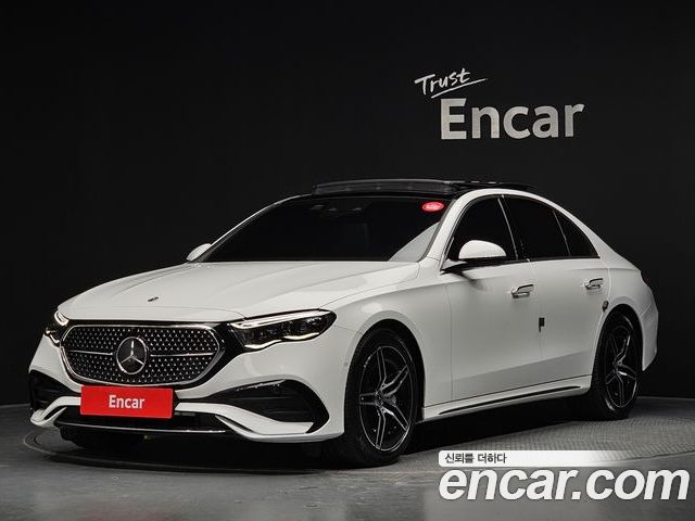 Mercedes-Benz E-Class 2024