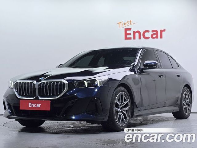 BMW 5 Series 2025