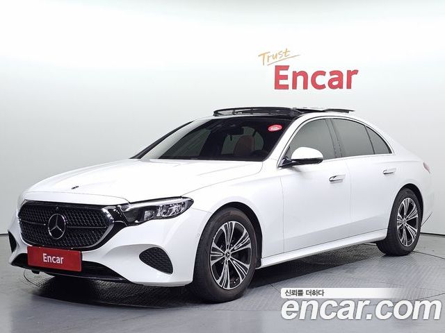 Mercedes-Benz E-Class 2024