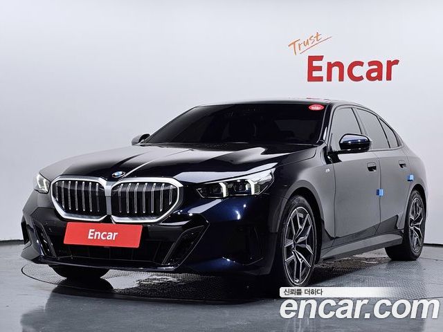 BMW 5 Series 2025
