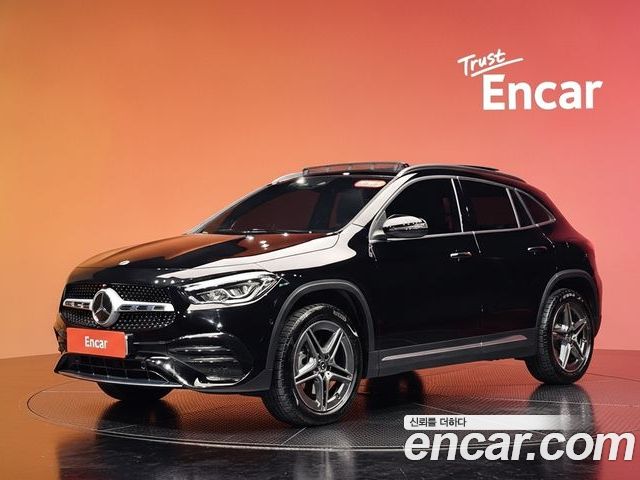 Mercedes-Benz GLA 2023