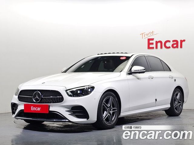 Mercedes-Benz E-Class 2023