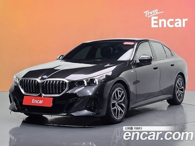 BMW 5 Series 2024