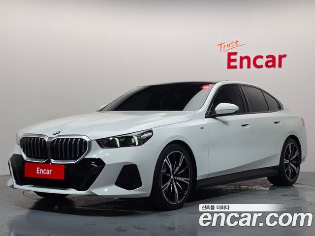 BMW 5 Series 2025