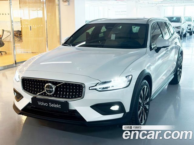 Volvo V60 2026