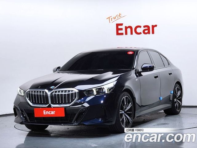 BMW 5 Series 2024