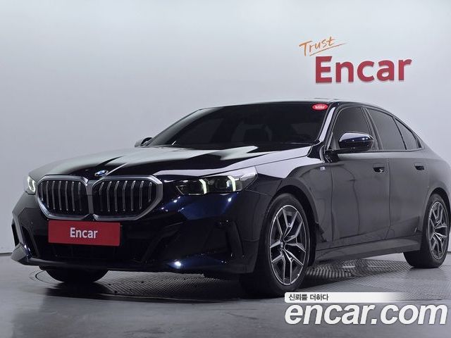 BMW 5 Series 2024