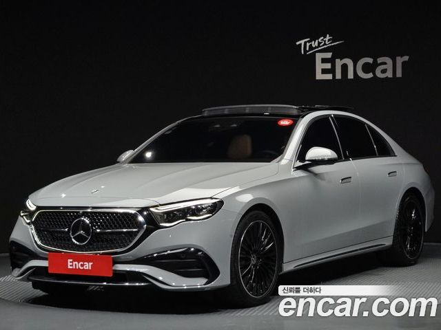 Mercedes-Benz E-Class 2024