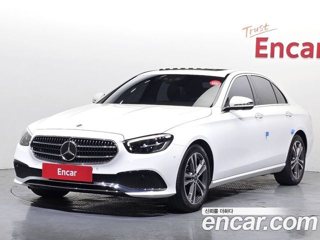 Mercedes-Benz E-Class 2023