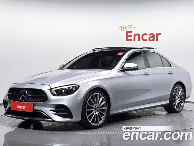 Mercedes-Benz E-Class 2022