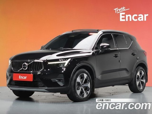 Volvo XC40 2023