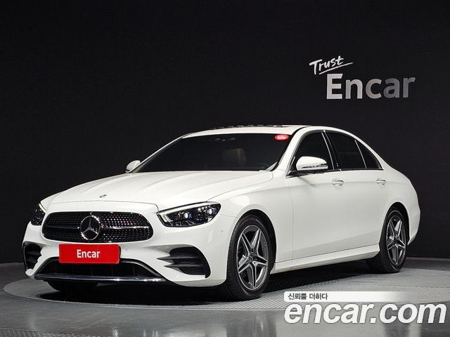 Mercedes-Benz E-Class 2023